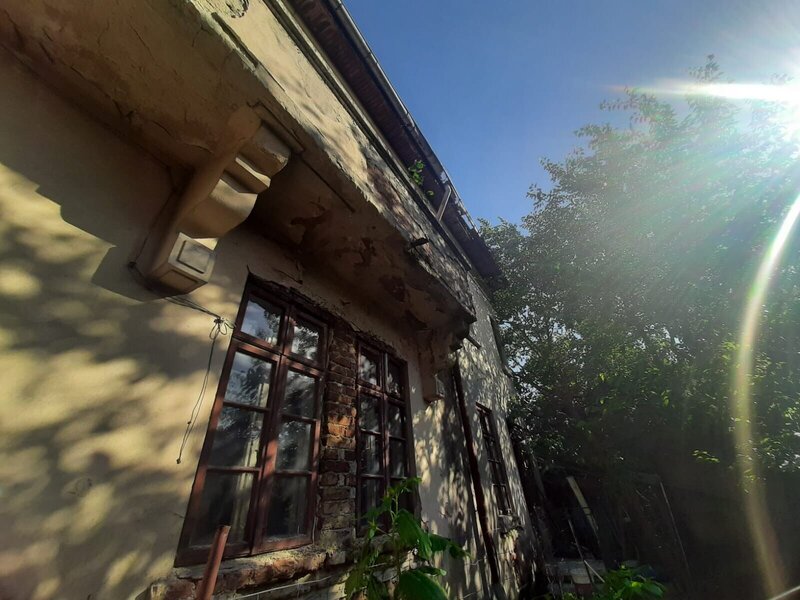 Teleajen, zona Iancului, Muncii, vila P plus 1 plus M.